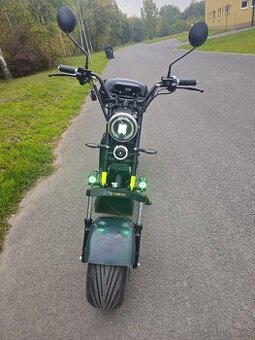 Elektrokoloběžka chopper