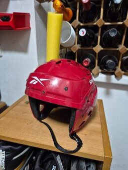 Hokejová helma zn. Reebok, vel. M