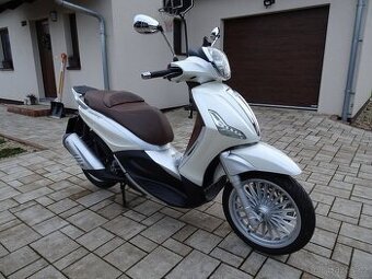 Piaggio Beverly 300