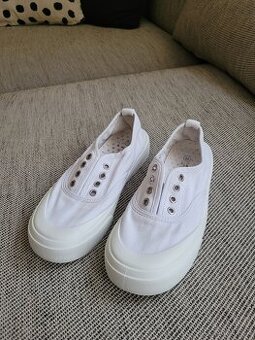 Dámské bílé tenisky zn. Vico, vel. 38
