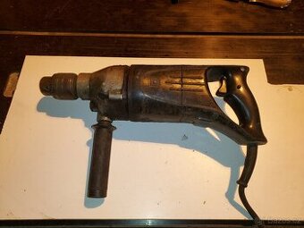 Ruční elektrická vrtačka, typ EV 313D