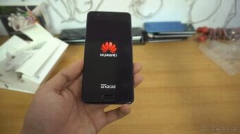 Telefon Huawei P10 jako nový