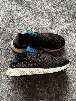 Adidas Deerupt Runner, velikost 43 1/3.