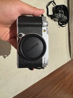 Prodám fotoaparát Fujifilm X-M5