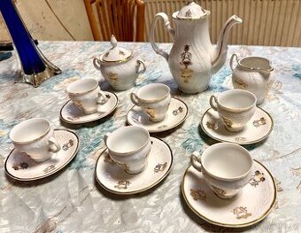 Kompletní luxusní souprava Bernadotte – reliéfní porcelán