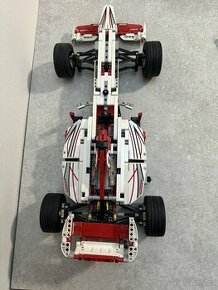 LEGO 42000 Technic Závoďák Grand Prix