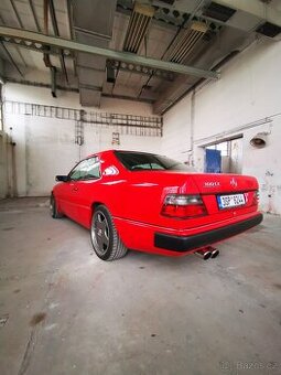 Mercedes W124 E300C - 1