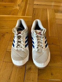 sálové boty Adidas
