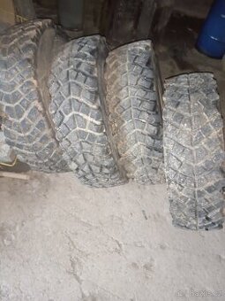 Suzuki Samurai 1,3