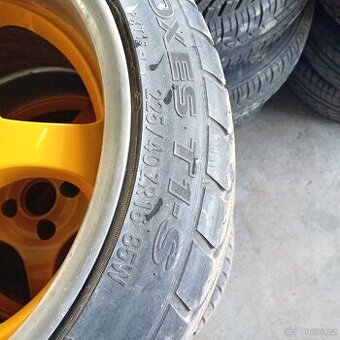 4x100 r16