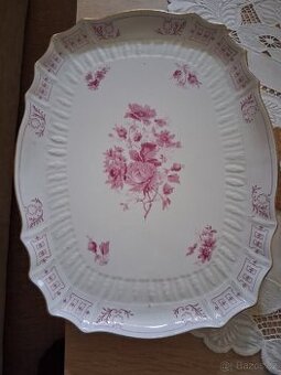 Porcelánový tác