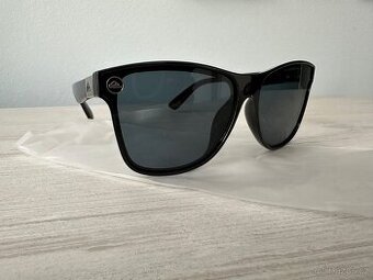 Nové brýle Quiksilver