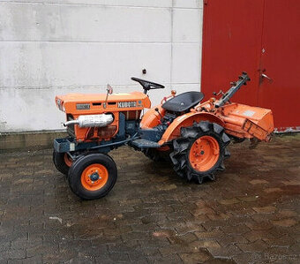 Kompaktní traktor Kubota - s kultivátorem - 2válcový diesel