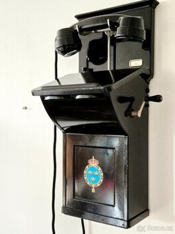 Starožitný telefon L.M.ERICSSON AC-140, rok 1933