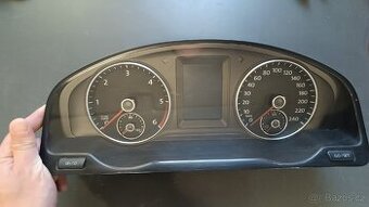 VW Multivan T5 Budiky maxidot