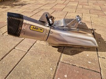 Výfuk arrow Street triple 765