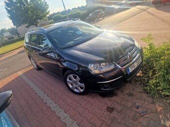 VW golf V 1,4tsi 103kw max vybava pěkný motor točí ale nenas