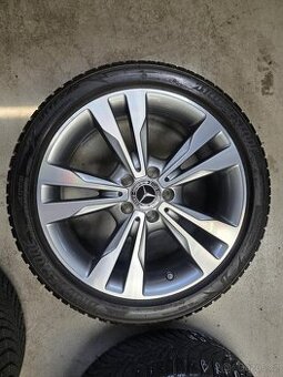 Originální zimní sada Mercedes Benz C w205 R18