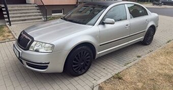 Škoda Superb 1