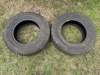 Zimní pneu Barum 215/70 R15C