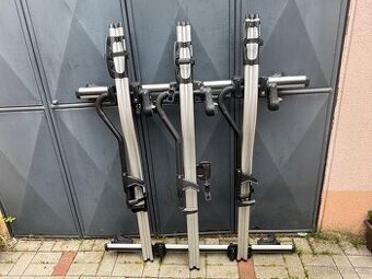 Střešní nosiče Thule (3x) + příčníky
