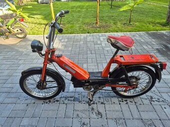 Babetta 207 s kartičkou, červená 1.