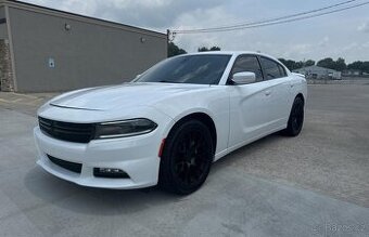 2022 Dodge Charger SXT 3.6L Rear-wheel drive