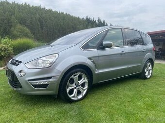 Ford S-Max 2.2 diesel,7 míst,Tažné zař.,TOP stav