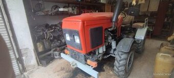 TRAKTOR
