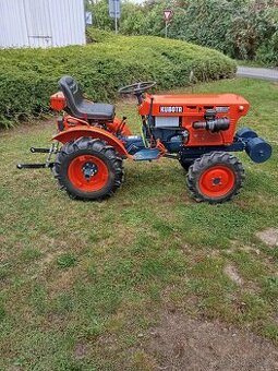 Prodám Malotraktor KUBOTA včetně příslušenství