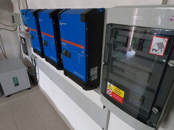 Prodám 3 ks VICTRON MultiPlus-II 48/3000/