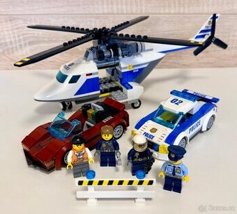 Lego City 60138 Honička ve vysoké rychlosti