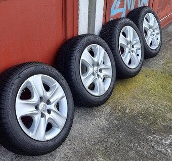 Disky kol  5 x110 + zimní pneu R16 205/55 91T
