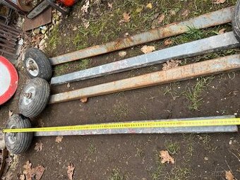 Kolečka (třeba k lešení )