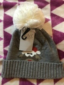 Dámské čepice, nové s vysačkou