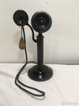 Starý telefon Western Electric Union