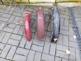 blatniky panelka pionýr a čz