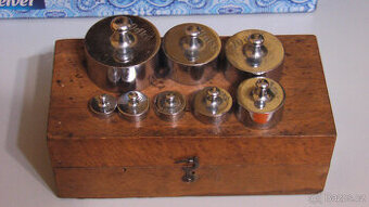 KUCHYŇSKÁ  ZÁVAŽÍČKA