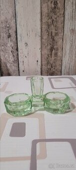 Retro Slánka z Uranového Skla