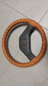 Volant Škoda Favorit - hnědý z první série