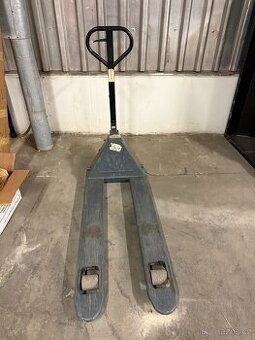 Ruční paletový vozík