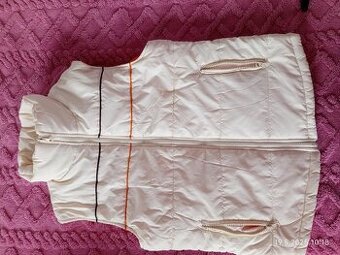 Dětská zateplená vesta cca 8-9 let