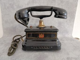 Velmi starý dánský telefon Jydsk z pošty z Kodaně do sbírky