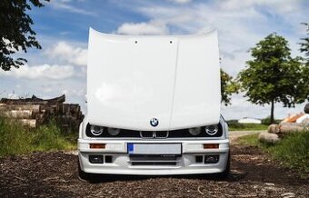BMW e30 coupe Mtechnik2 origo renovace - 1