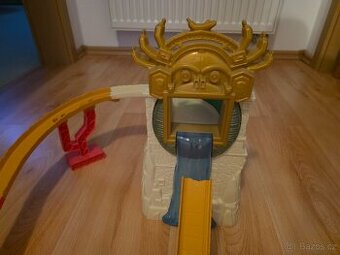 Mattel Hot Wheels Mario Kart Kongův ostrov závodní dráha, HM