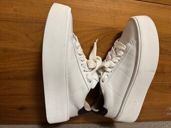 Bílé tenisky zn.Kennel & Schmenger, vel.40.