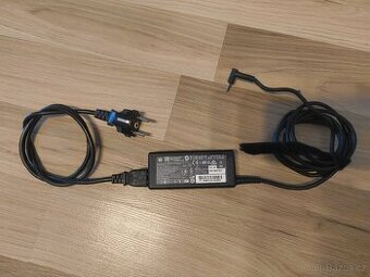 Adaptér pro některé HP notebooky