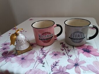 Keramický hrníček a zvoneček Kateřina