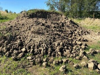 Prodej hlíny - vrchovka