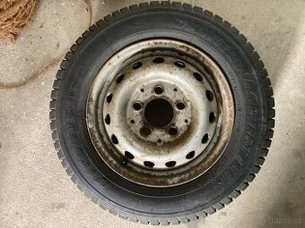 Sada plechovych kola obute 6Jx15 , ET 75 , Firestone15C